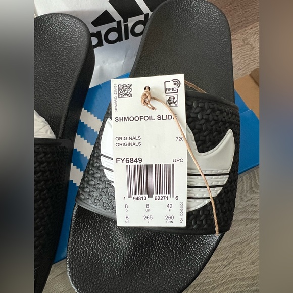 Adidas schmoolfoil slide US8 - Picture 4 of 5
